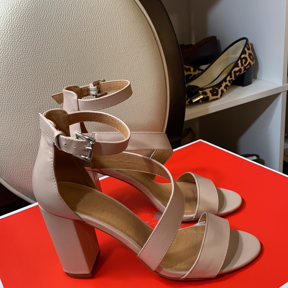 Steve Madden shoes like new.